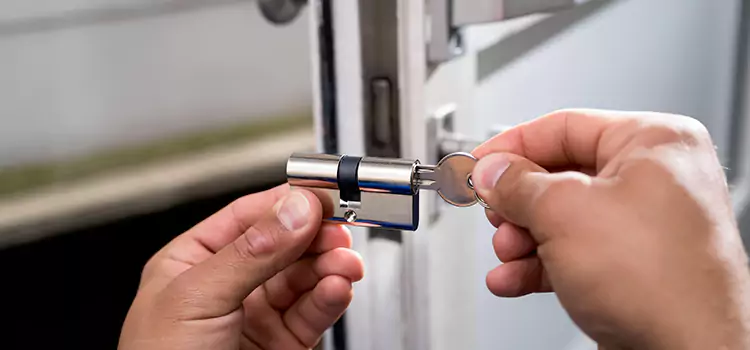 Emergency Locksmith for House Dickinson