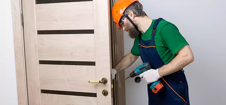 Replace Internal Door Handle with Lock Dickinson