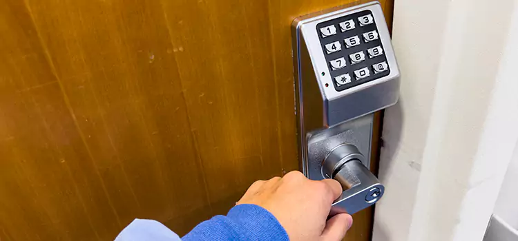 Why Choose Us for Your Keypad Lock Needs in Dickinson, TX?